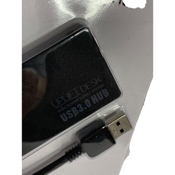 3.0 USB Hub. Uplift Desk ACC013 Super-Speed 4-Port - Picture 2 of 3